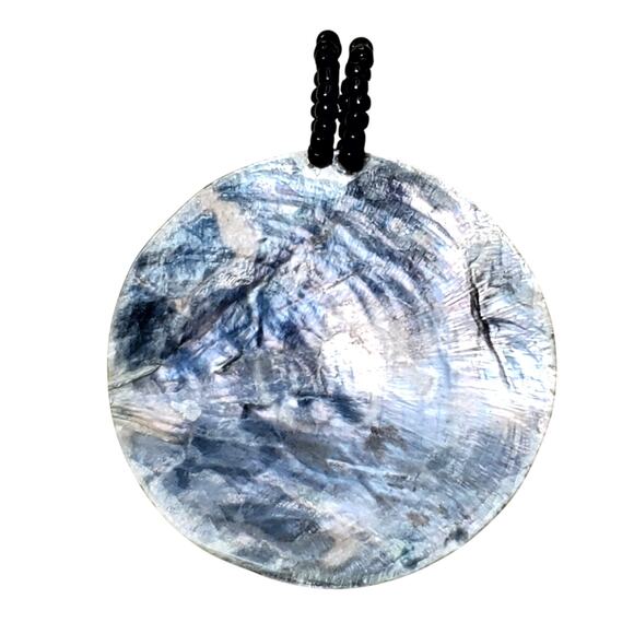 Hand Painted Abalone Shell Large Pendant 2.5" - Picture 4 of 6